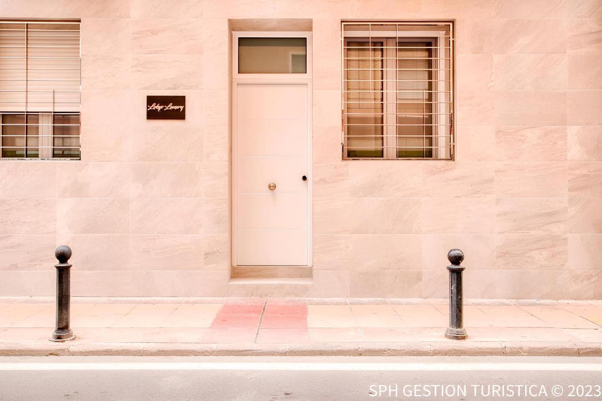 Apartamento Lokys Centro Ciudad, Parking Privado Gratuito Murcia Esterno foto